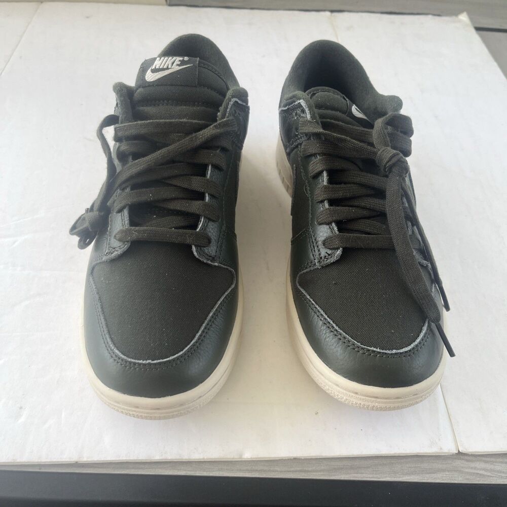 Size 8 - Nike Dunk Premium Low Sequoia